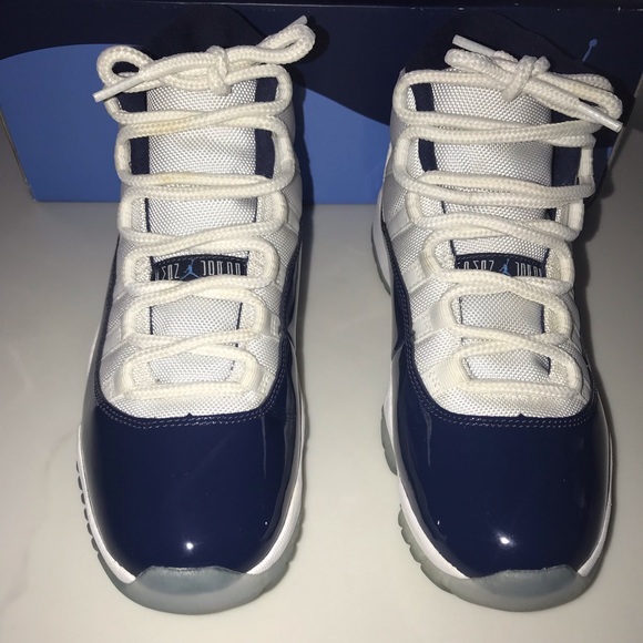 Jordan 11 Win Like 82 White Blue Size 8.5 - Picture 2 of 8